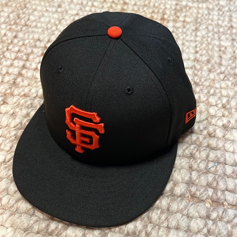 New era flat brim San Francisco Giants Hat 7 1/2